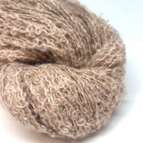 Lenkkimohair 240g/vyyhti 320 Beige - Taito Lappi - Taito Shop Rovaniemi